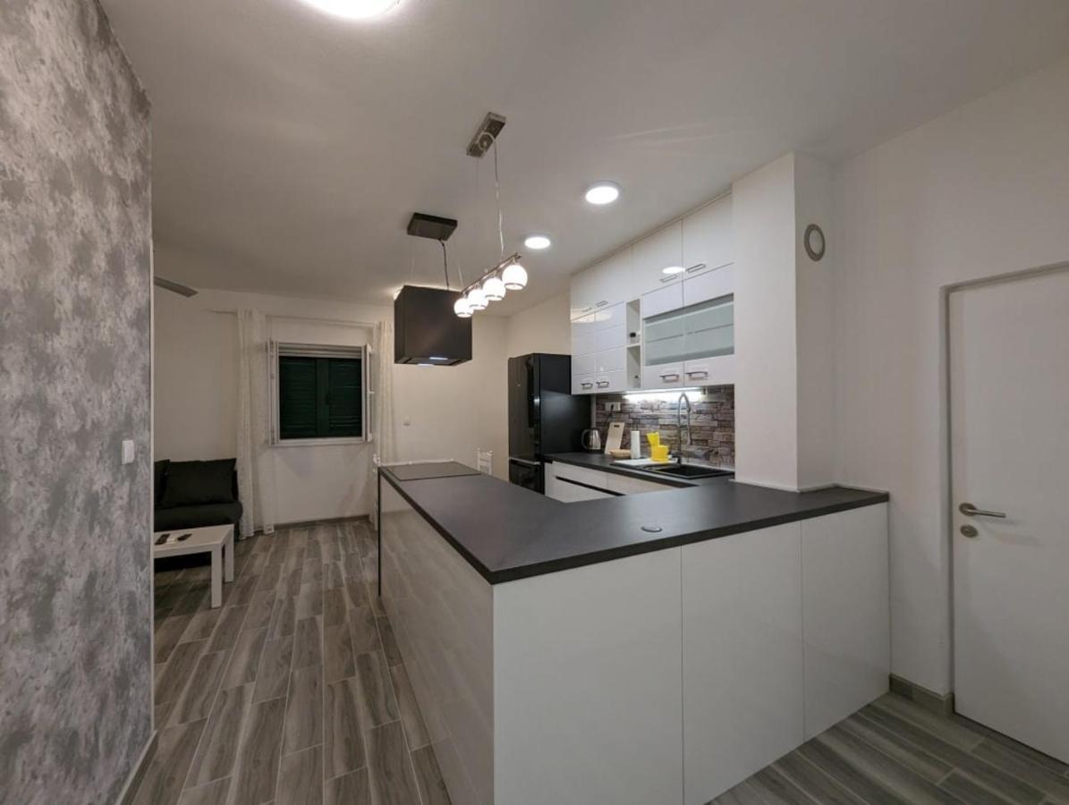 Апартаменти Apartman Bonaca Шибеник Екстер'єр фото